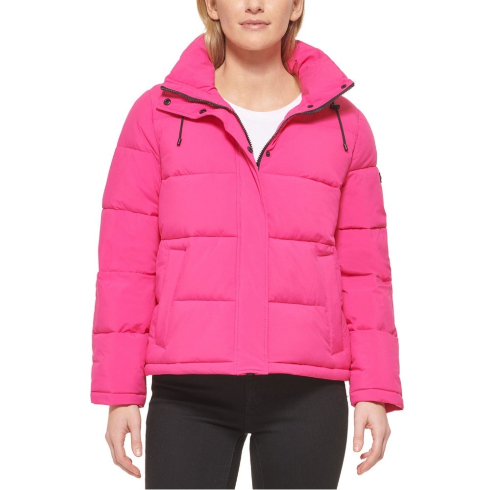 Calvin Klein pink puffer coat. Puffer coat. Pink coat. Pink puffer coat.